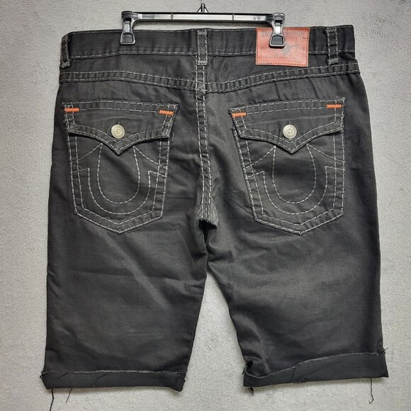 True Religion Shorts Mens 40 Black Distressed Cut Off Denim USA Flap Pocket - Picture 1 of 13